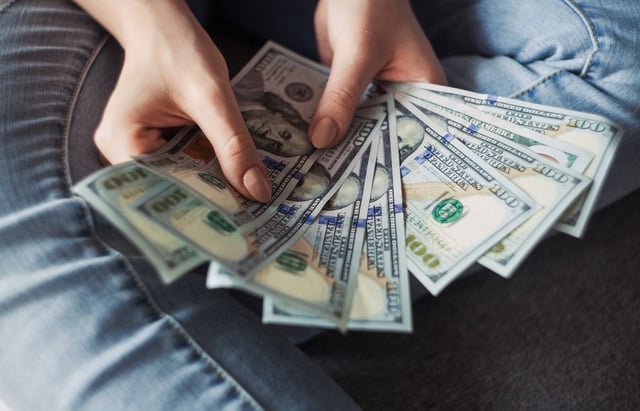 How Canadian Founders Get US Investors: The 2026 Playbook